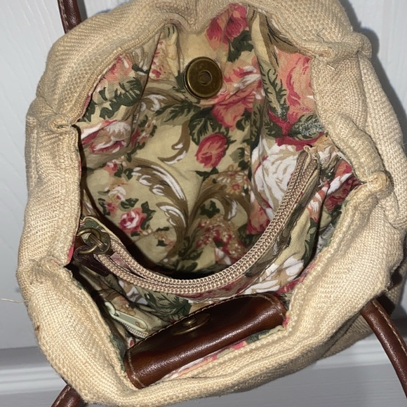 Little Purse - Picture 3 of 3